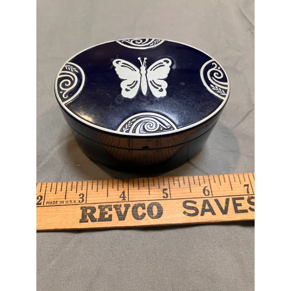 Vintage 20s Art Deco Vanity Face Powder Tin Butterfly Blue Silver Tone Inlay